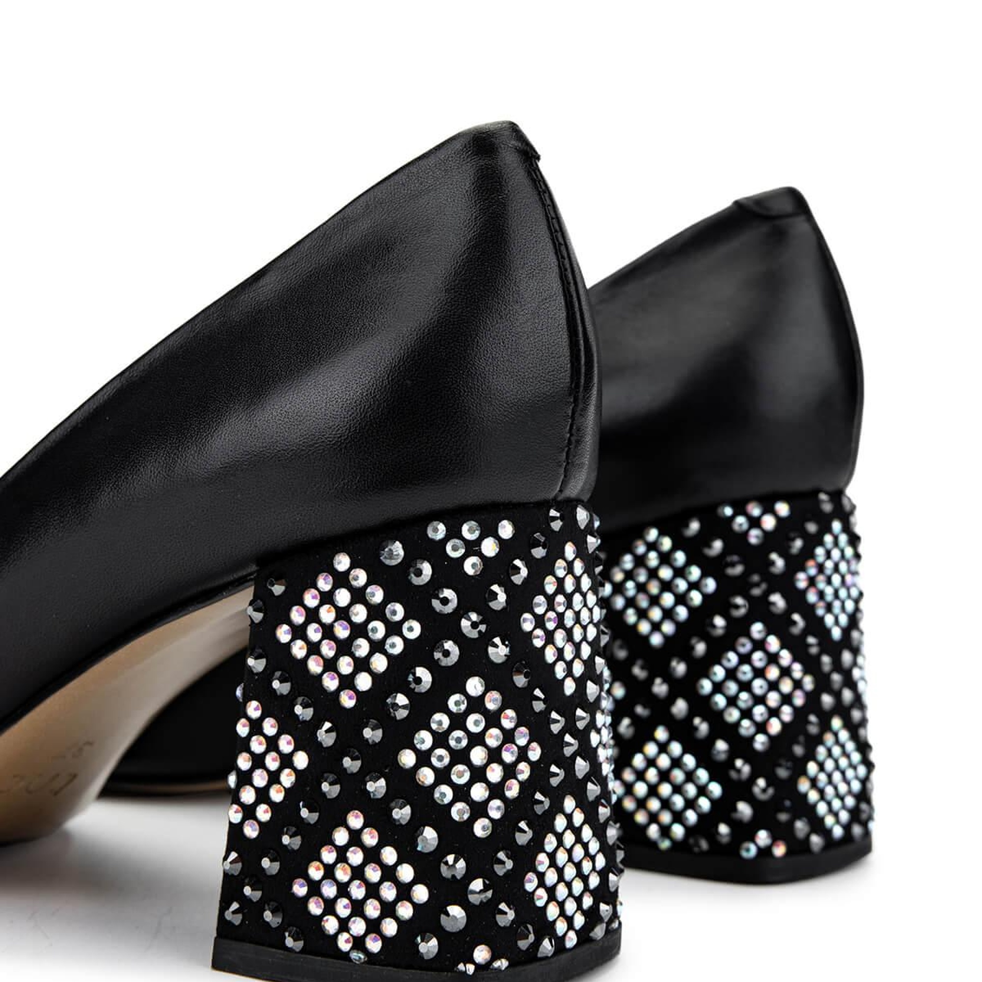 Tamer Tanca Kadın Hakiki Deri Siyah Topuklu Ayakkabı