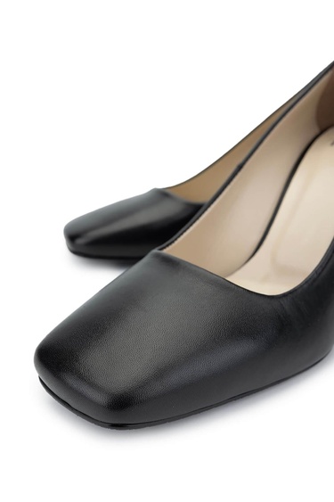  Tamer Tanca Kadın Hakiki Deri Siyah Deri Topuklu Ayakkabı