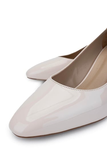  Tamer Tanca Kadın Vegan Bej Rugan Topuklu Ayakkabı