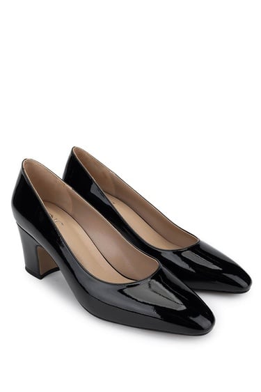  Tamer Tanca Kadın Vegan Siyah Rugan Topuklu Ayakkabı