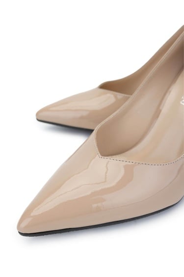  Tamer Tanca Kadın Hakiki Deri Bej Topuklu Ayakkabı