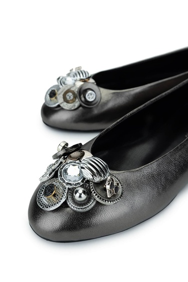  Tamer Tanca Kadın Hakiki Deri Gri Babet Ayakkabı