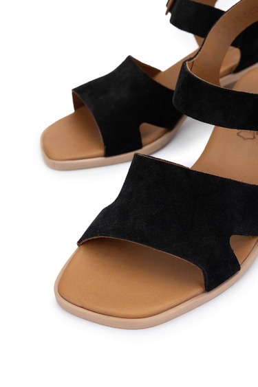  Tamer Tanca Kadın Hakiki Deri Siyah Süet Topuklu Sandalet