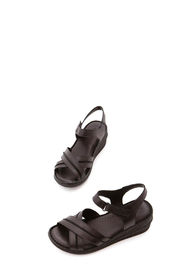  Tamer Tanca Kadın Hakiki Deri Siyah Topuklu Sandalet