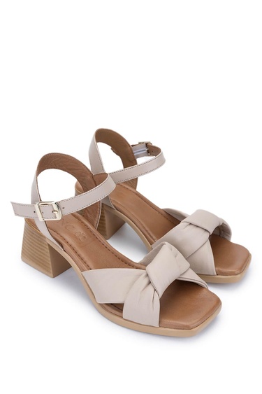  Tamer Tanca Kadın Vegan Bej Topuklu Sandalet