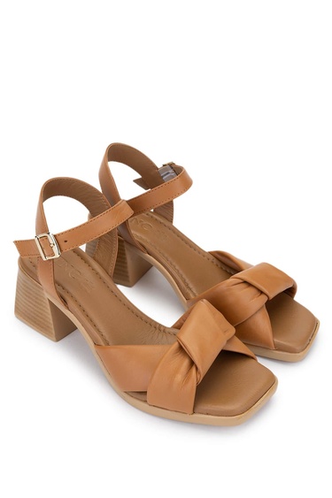  Tamer Tanca Kadın Vegan Taba Topuklu Sandalet
