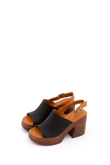  Tamer Tanca Kadın Hakiki Deri Siyah Topuklu Sandalet