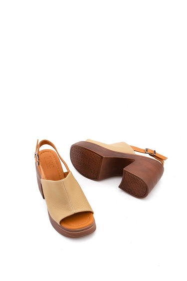  Tamer Tanca Kadın Hakiki Deri Vizon Topuklu Sandalet