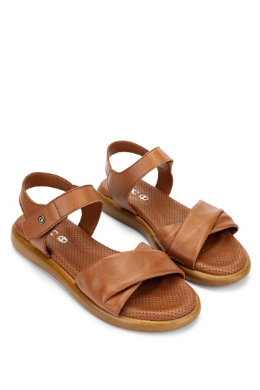  Tamer Tanca Kadın Hakiki Deri Taba Düz Sandalet