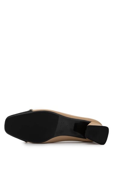  Tamer Tanca Kadın Hakiki Deri Bej Topuklu Ayakkabı