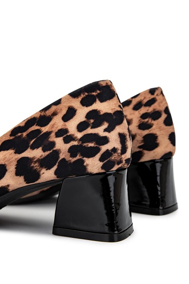 Tamer Tanca Kadın Hakiki Deri Leopar Topuklu Ayakkabı