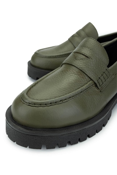  Tamer Tanca Kadın Hakiki Deri Yeşil Loafer Ayakkabı