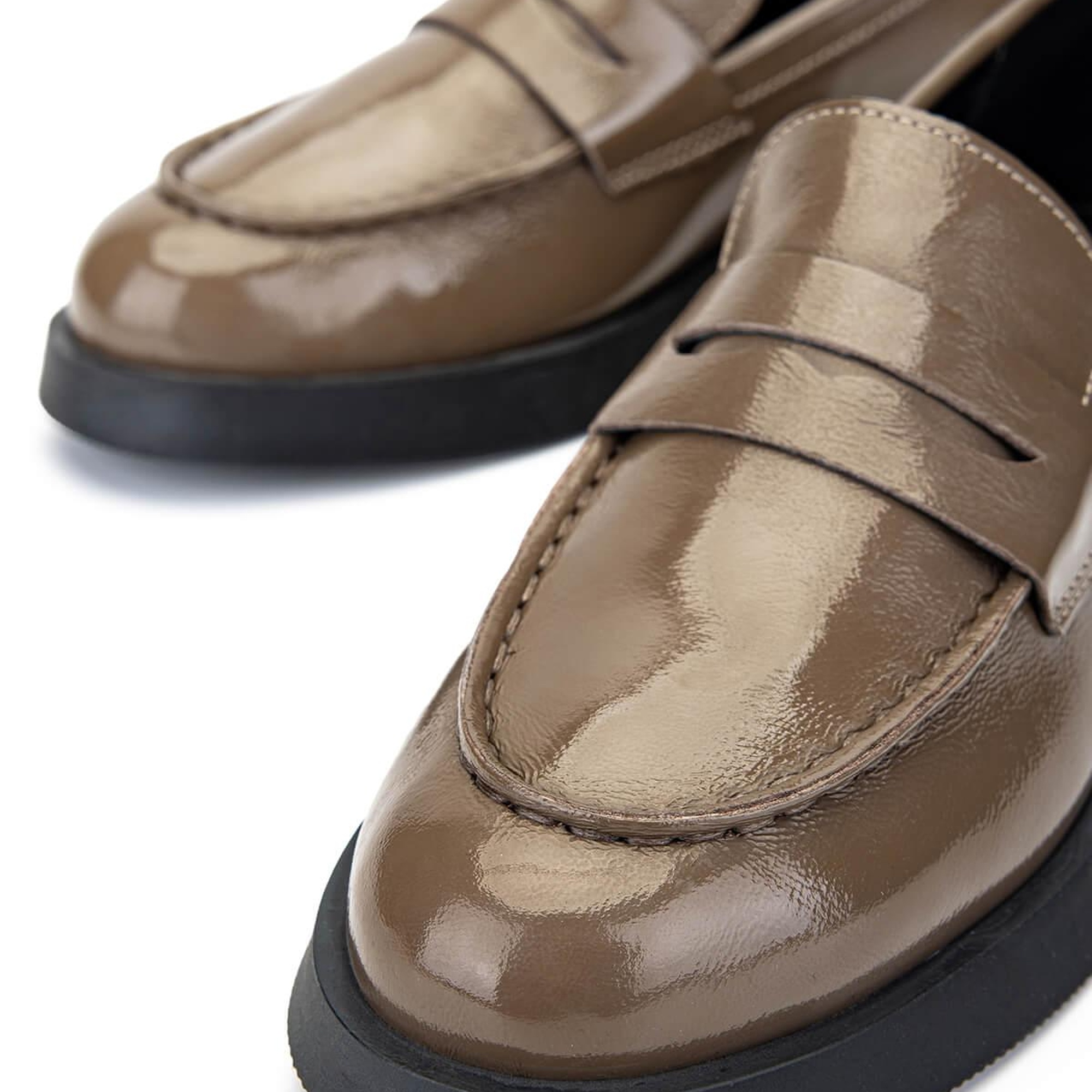 Tamer Tanca Kadın Hakiki Deri Vizon Rugan Loafer Ayakkabı