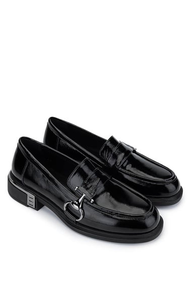  Tamer Tanca Kadın Hakiki Deri Siyah Rugan Loafer Ayakkabı