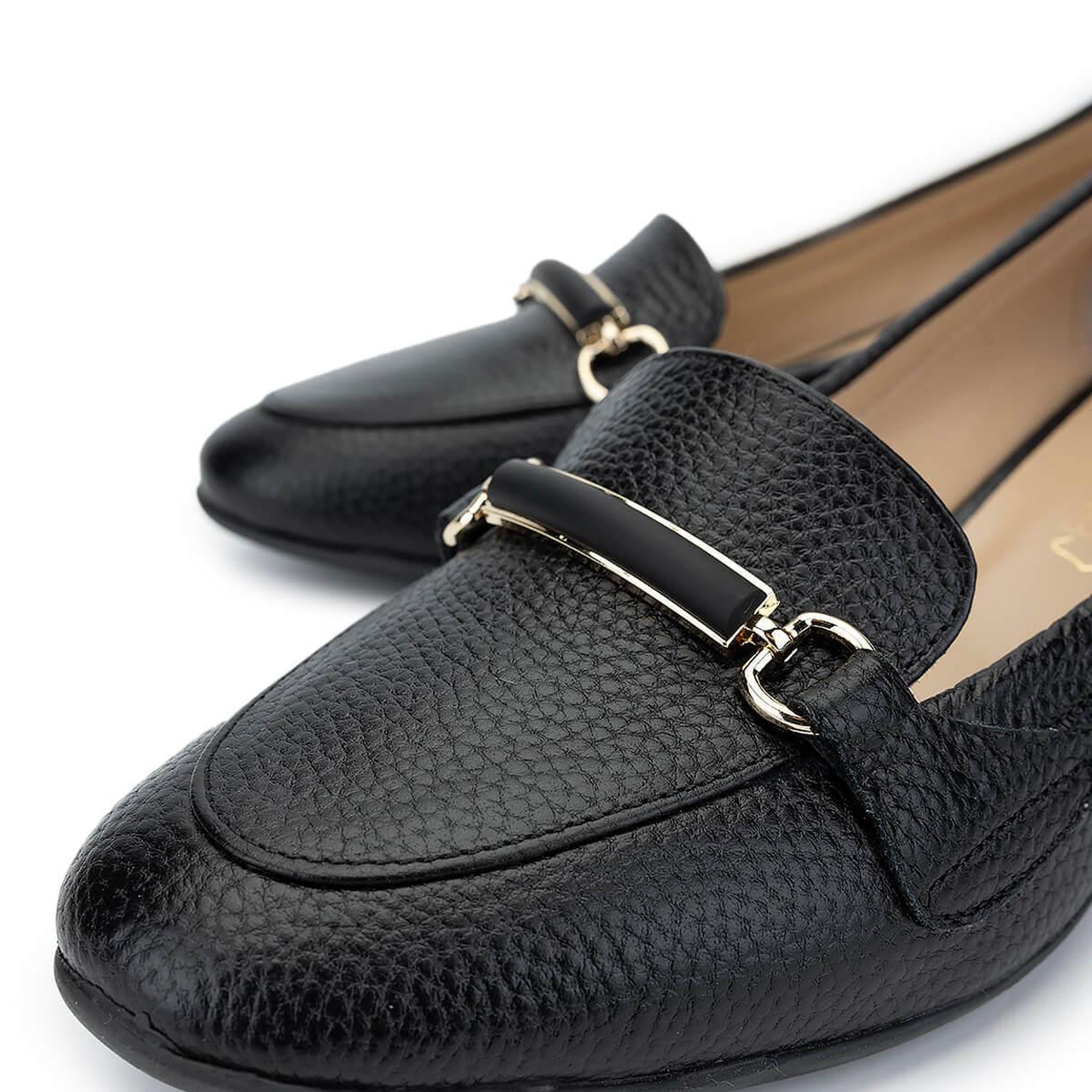 Tamer Tanca Kadın Hakiki Deri Siyah Deri Topuklu Ayakkabı