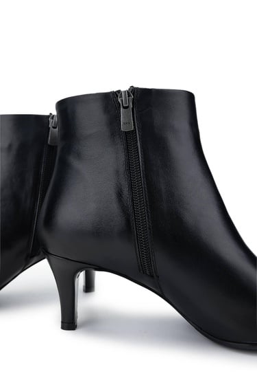  Tamer Tanca Kadın Hakiki Deri Siyah Deri Topuklu Bot