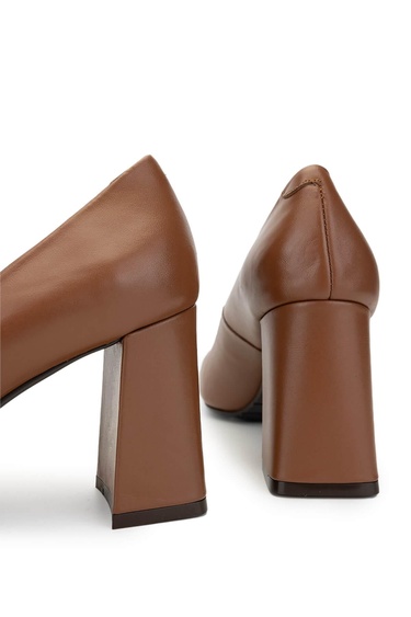  Tamer Tanca Kadın Hakiki Deri Taba Topuklu Ayakkabı