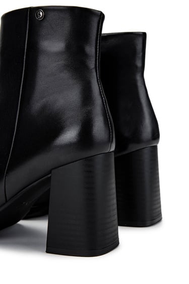  Tamer Tanca Kadın Hakiki Deri Siyah Deri Topuklu Bot