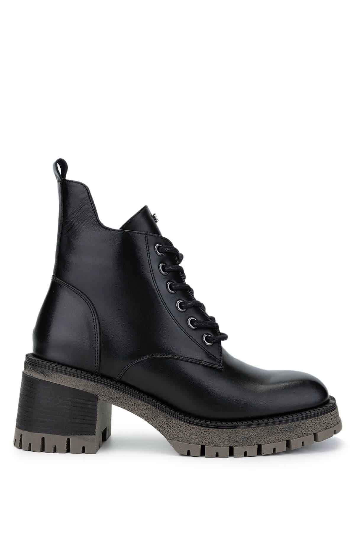  Tamer Tanca Kadın Hakiki Deri Siyah Deri Topuklu Bot