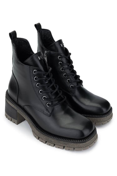  Tamer Tanca Kadın Hakiki Deri Siyah Deri Topuklu Bot