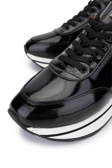  Tamer Tanca Kadın Hakiki Deri Siyah Rugan Sneakers & Spor Ayakkabı