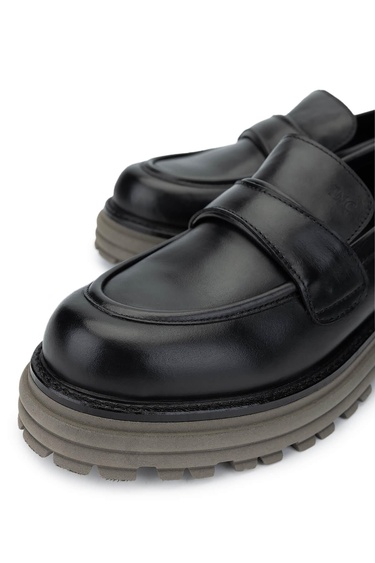  Tamer Tanca Kadın Hakiki Deri Siyah Loafer Ayakkabı