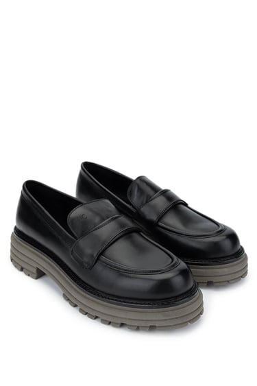  Tamer Tanca Kadın Hakiki Deri Siyah Loafer Ayakkabı