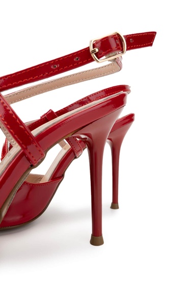  Tamer Tanca Kadın Hakiki Deri Kırmızı Rugan Topuklu Ayakkabı