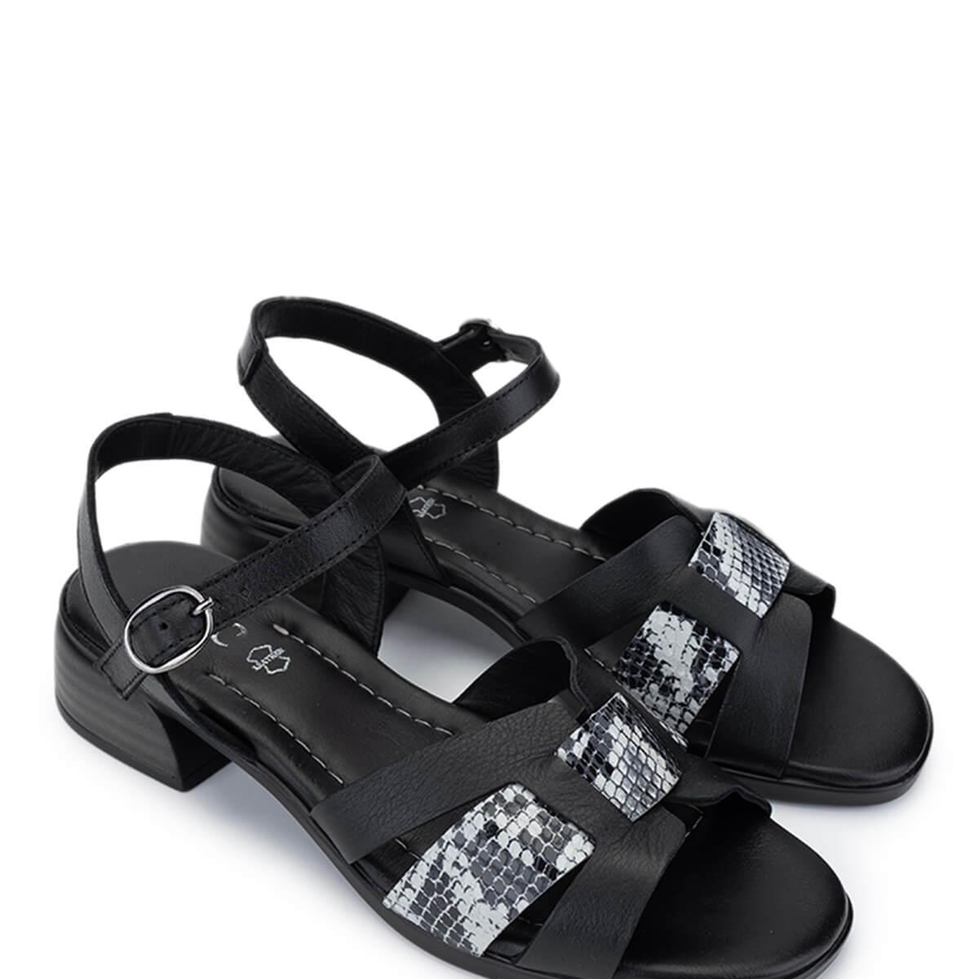 Tamer Tanca Kadın Hakiki Deri Siyah Topuklu Sandalet