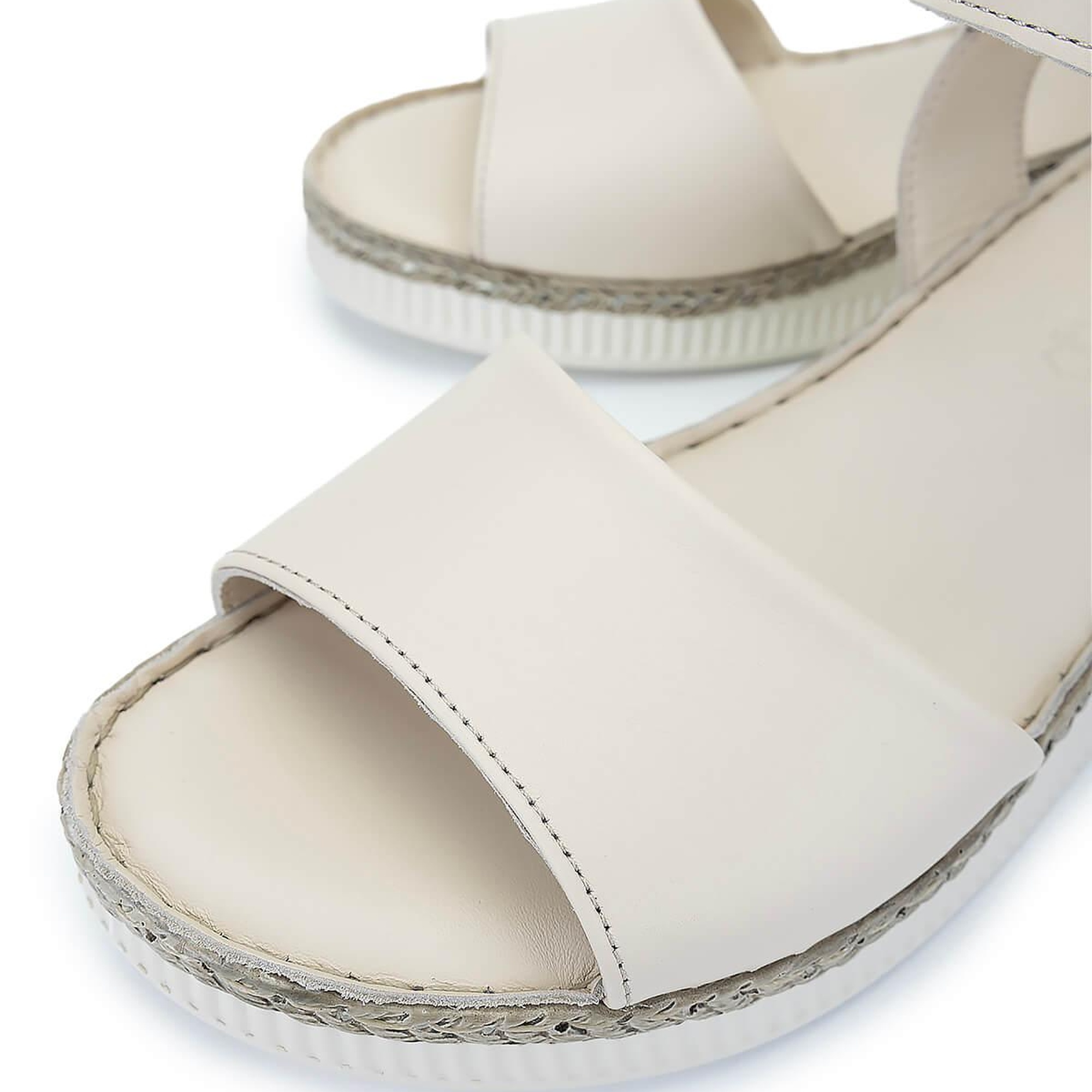 Tamer Tanca Kadın Hakiki Deri Bej Comfort Sandalet