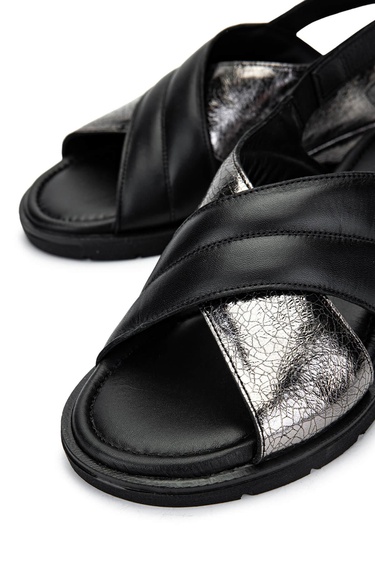  Tamer Tanca Kadın Hakiki Deri Siyah Topuklu Sandalet