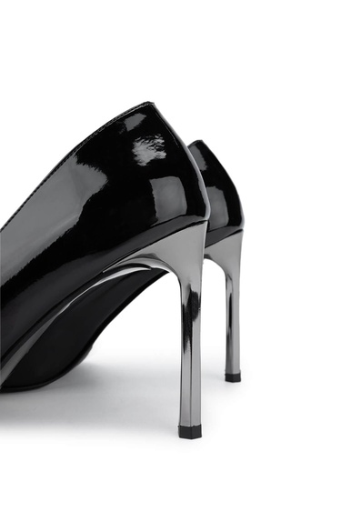  Tamer Tanca Kadın Vegan Siyah Rugan Topuklu Ayakkabı