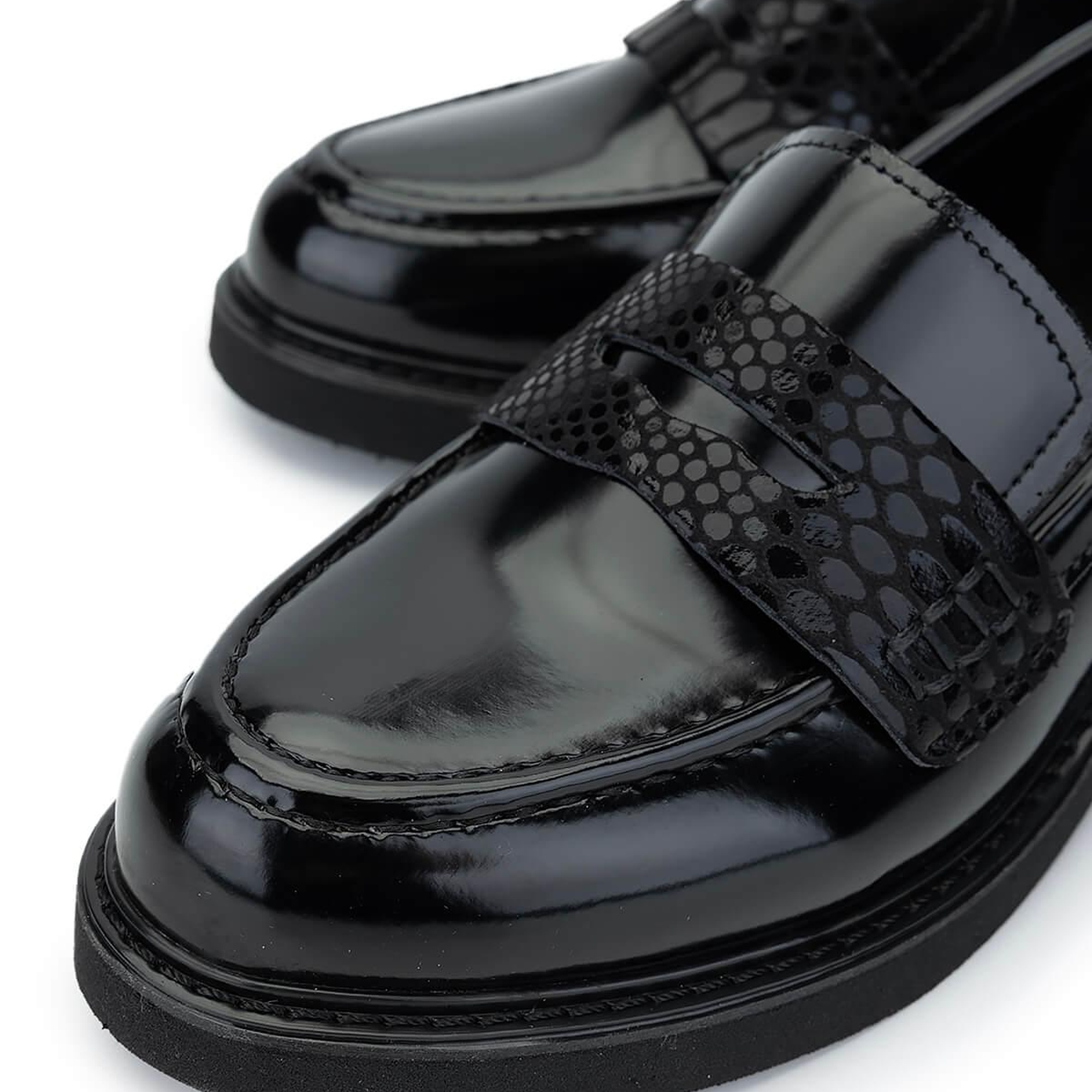 Tamer Tanca Kadın Vegan Siyah Açma Loafer Ayakkabı