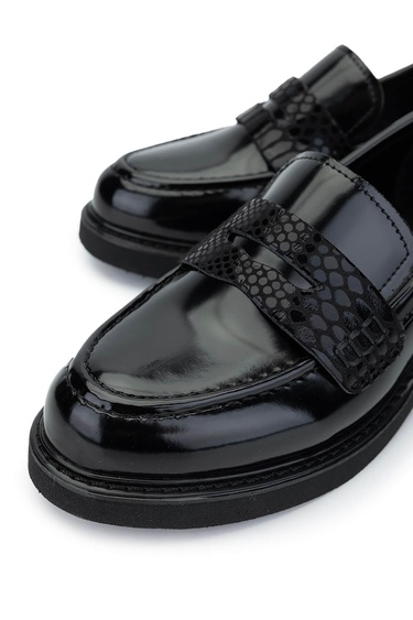  Tamer Tanca Kadın Vegan Siyah Açma Loafer Ayakkabı