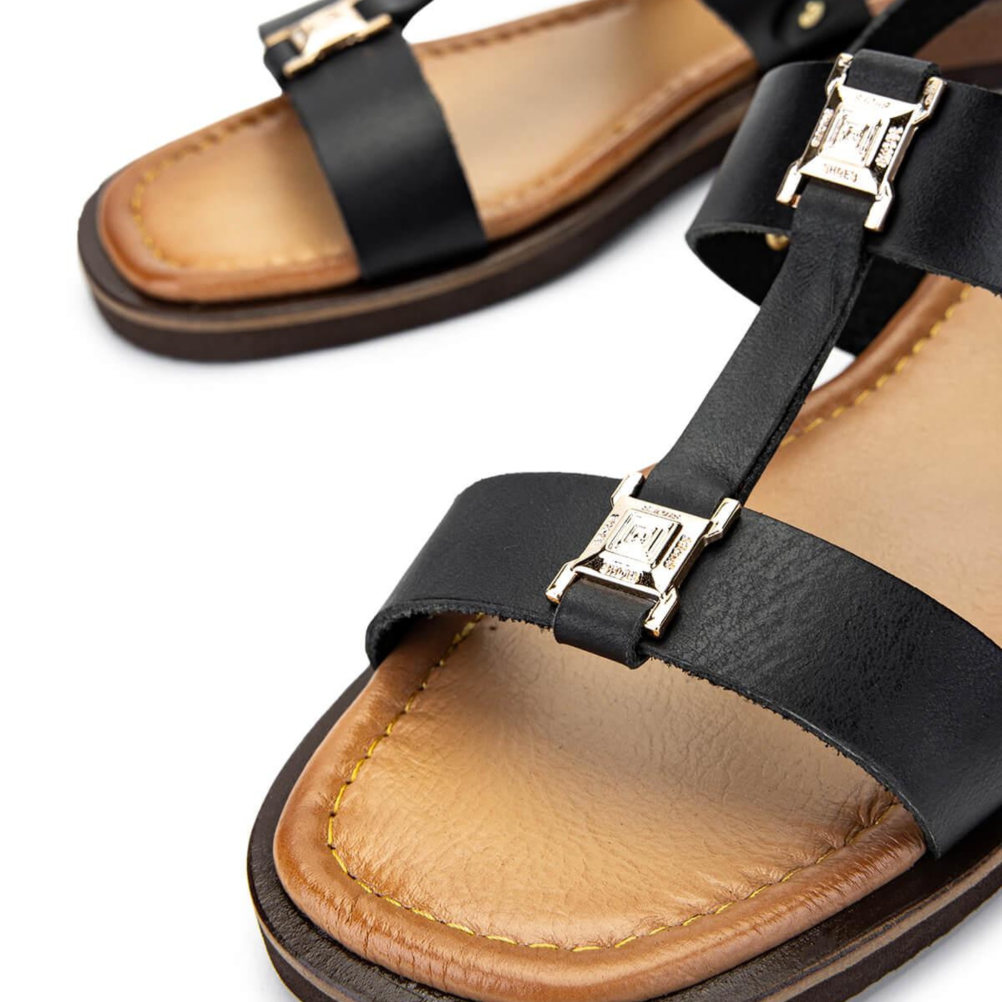 Tamer Tanca Kadın Hakiki Deri Siyah Deri Düz Sandalet