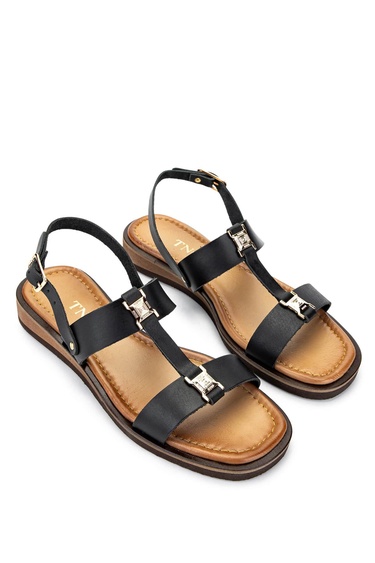  Tamer Tanca Kadın Hakiki Deri Siyah Deri Düz Sandalet