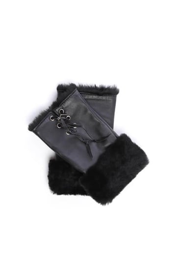  Tamer Tanca Kadın Kuzu Kürk Siyah Eldiven ELDIVEN
