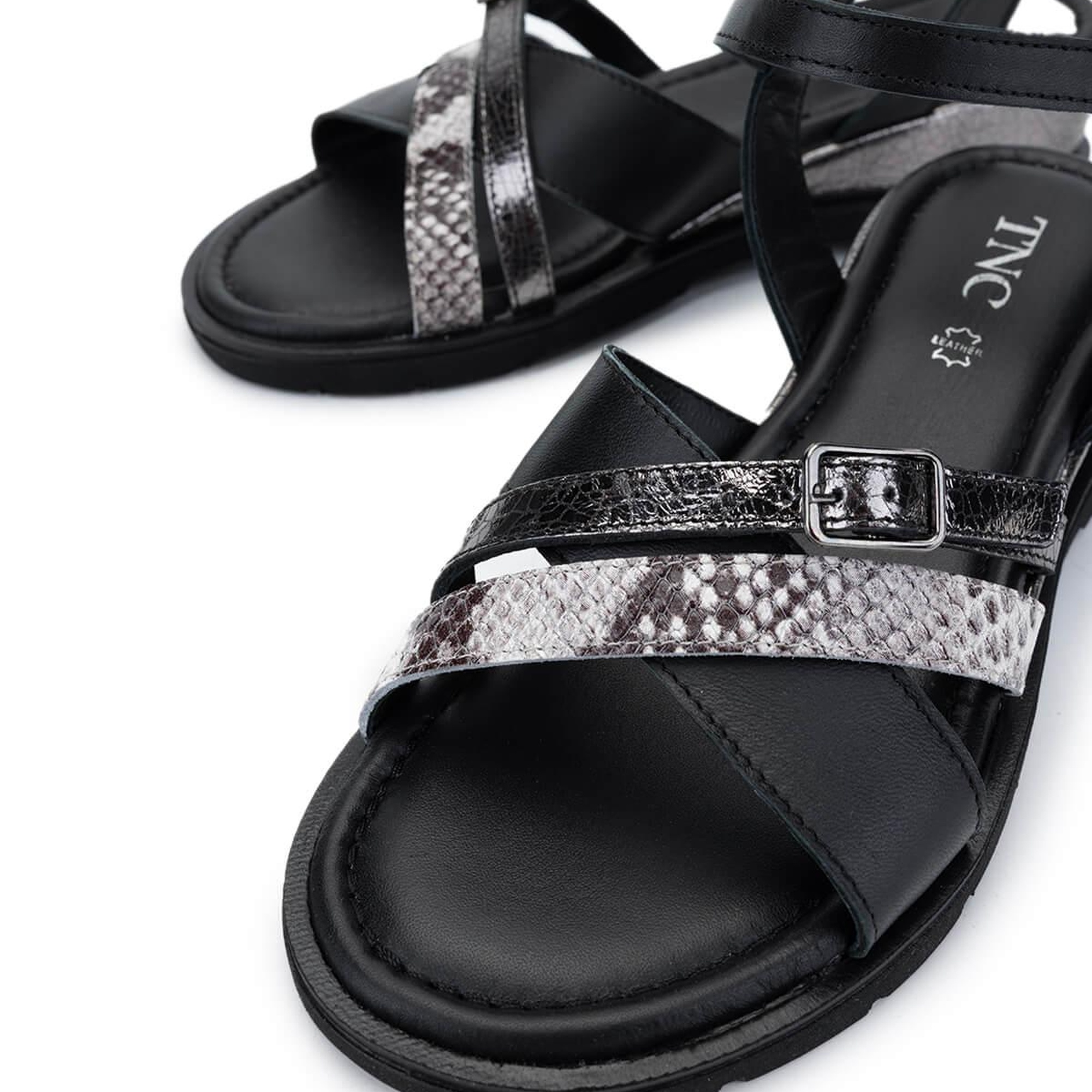 Tamer Tanca Kadın Hakiki Deri Siyah Topuklu Sandalet