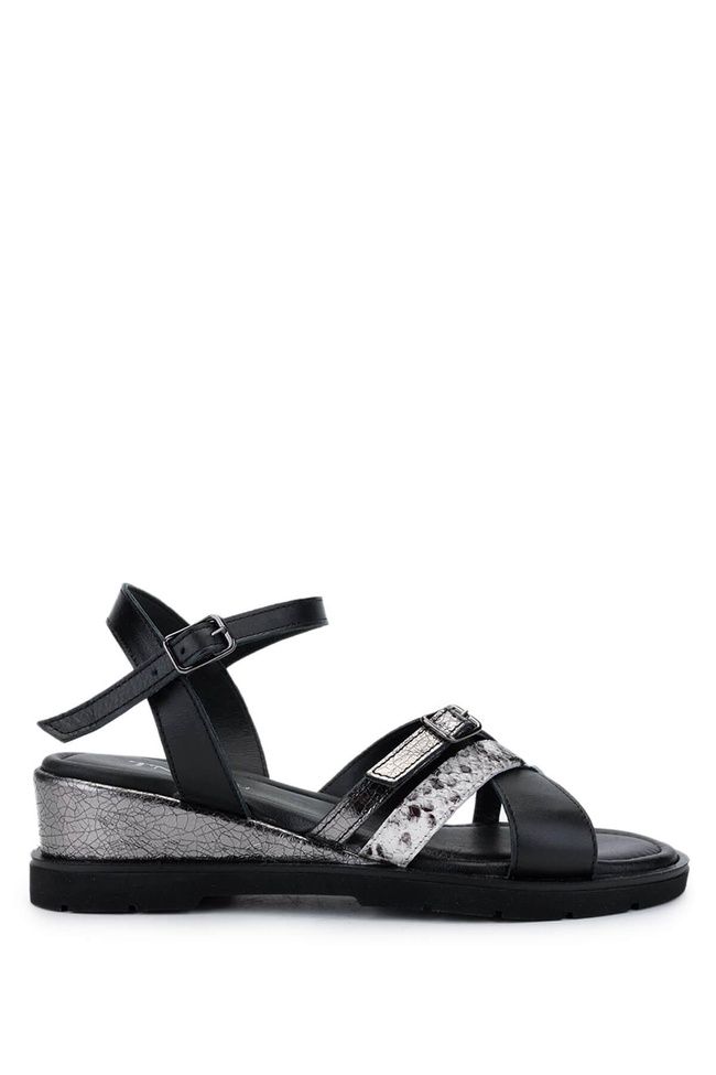  Tamer Tanca Kadın Hakiki Deri Siyah Topuklu Sandalet