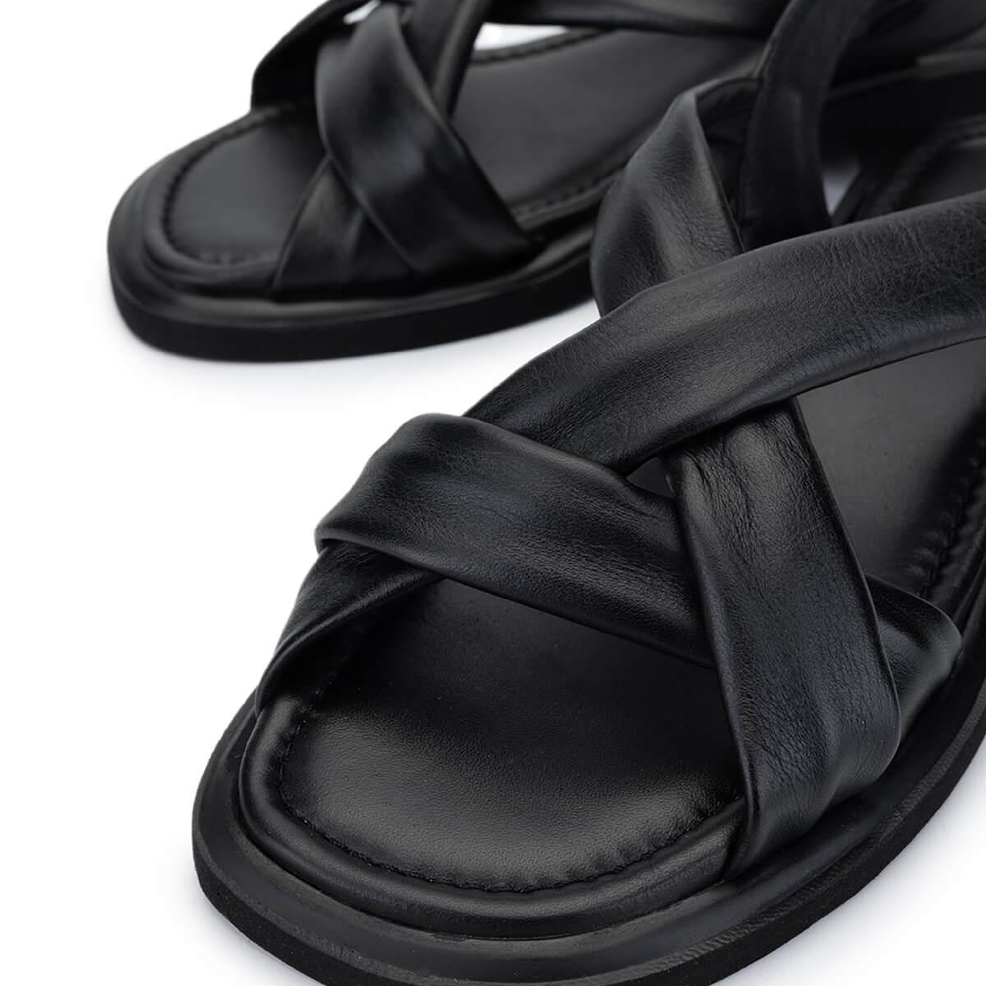 Tamer Tanca Kadın Hakiki Deri Siyah Deri Topuklu Sandalet