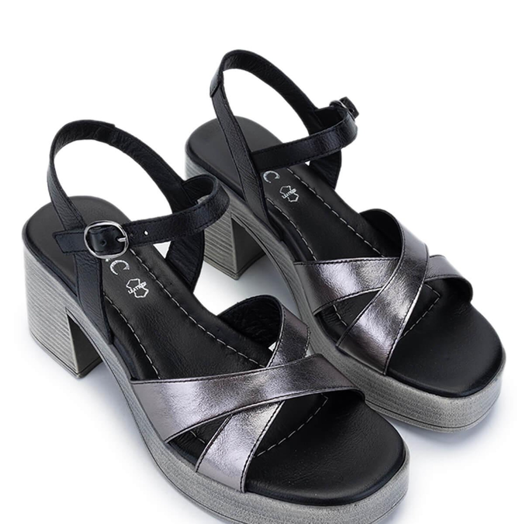 Tamer Tanca Kadın Hakiki Deri Siyah Topuklu Sandalet