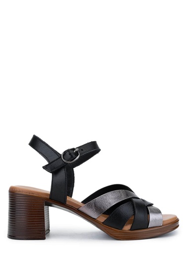 Tamer Tanca Kadın Hakiki Deri Siyah Topuklu Sandalet