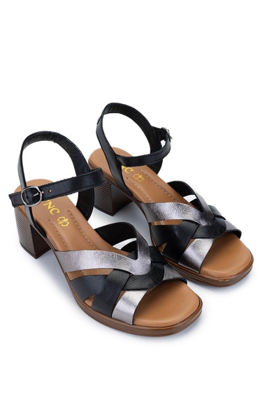  Tamer Tanca Kadın Hakiki Deri Siyah Topuklu Sandalet