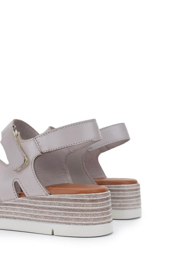  Tamer Tanca Kadın Hakiki Deri Gri Topuklu Sandalet