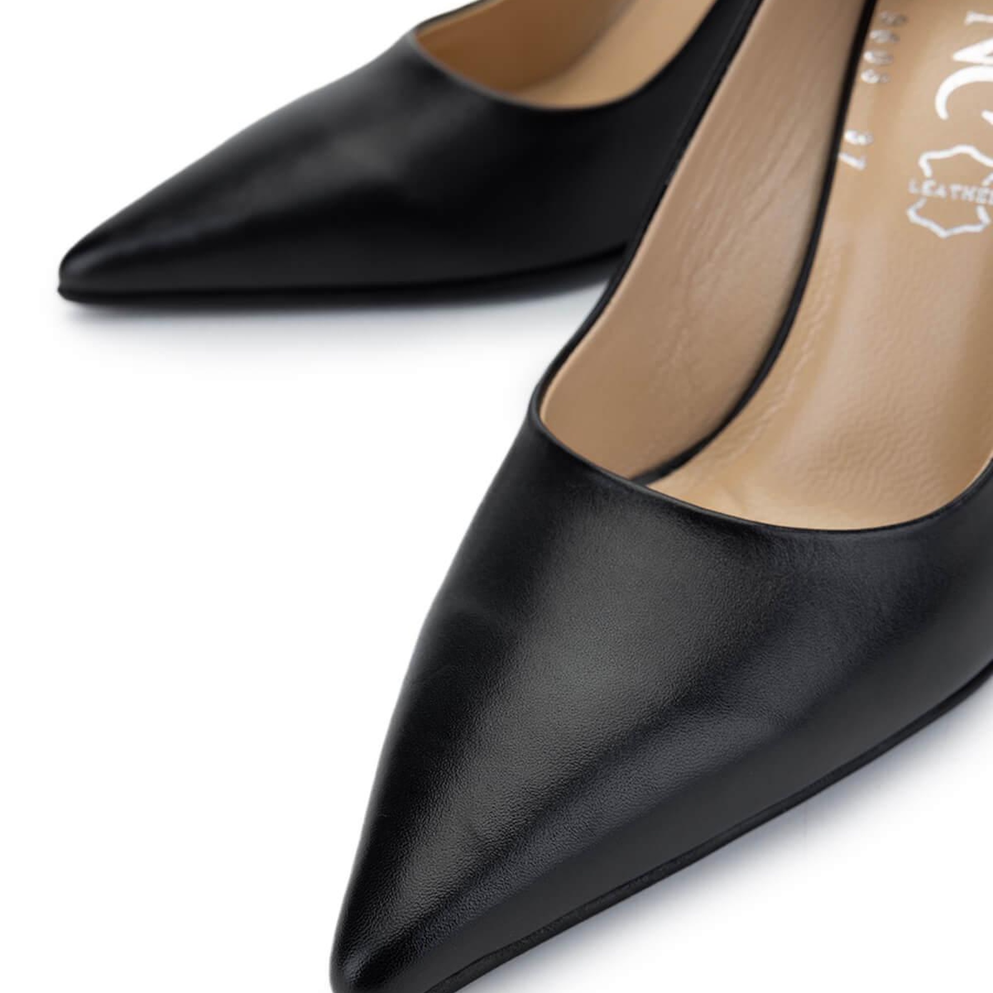 Tamer Tanca Kadın Hakiki Deri Siyah Deri Topuklu Ayakkabı