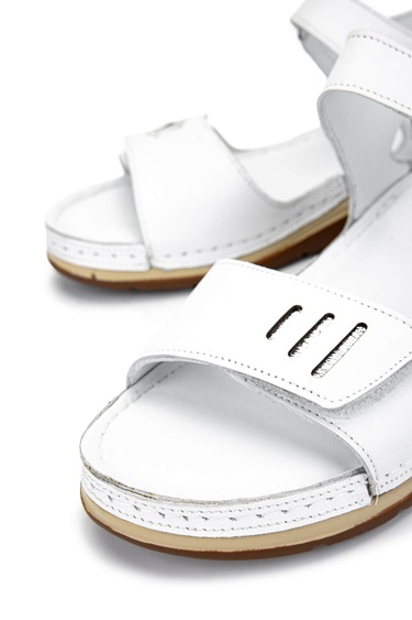  Tamer Tanca Kadın Hakiki Deri Beyaz Düz Sandalet