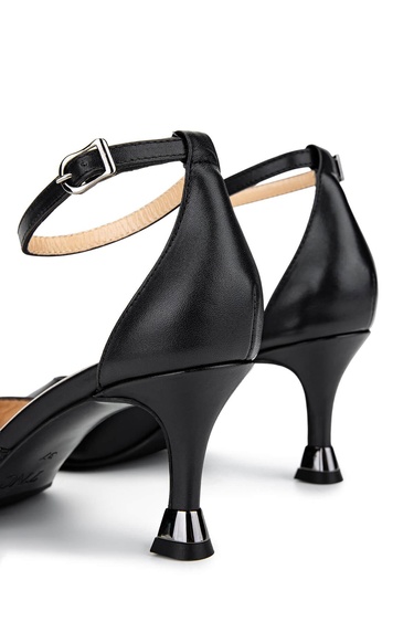  Tamer Tanca Kadın Hakiki Deri Siyah Topuklu Ayakkabı