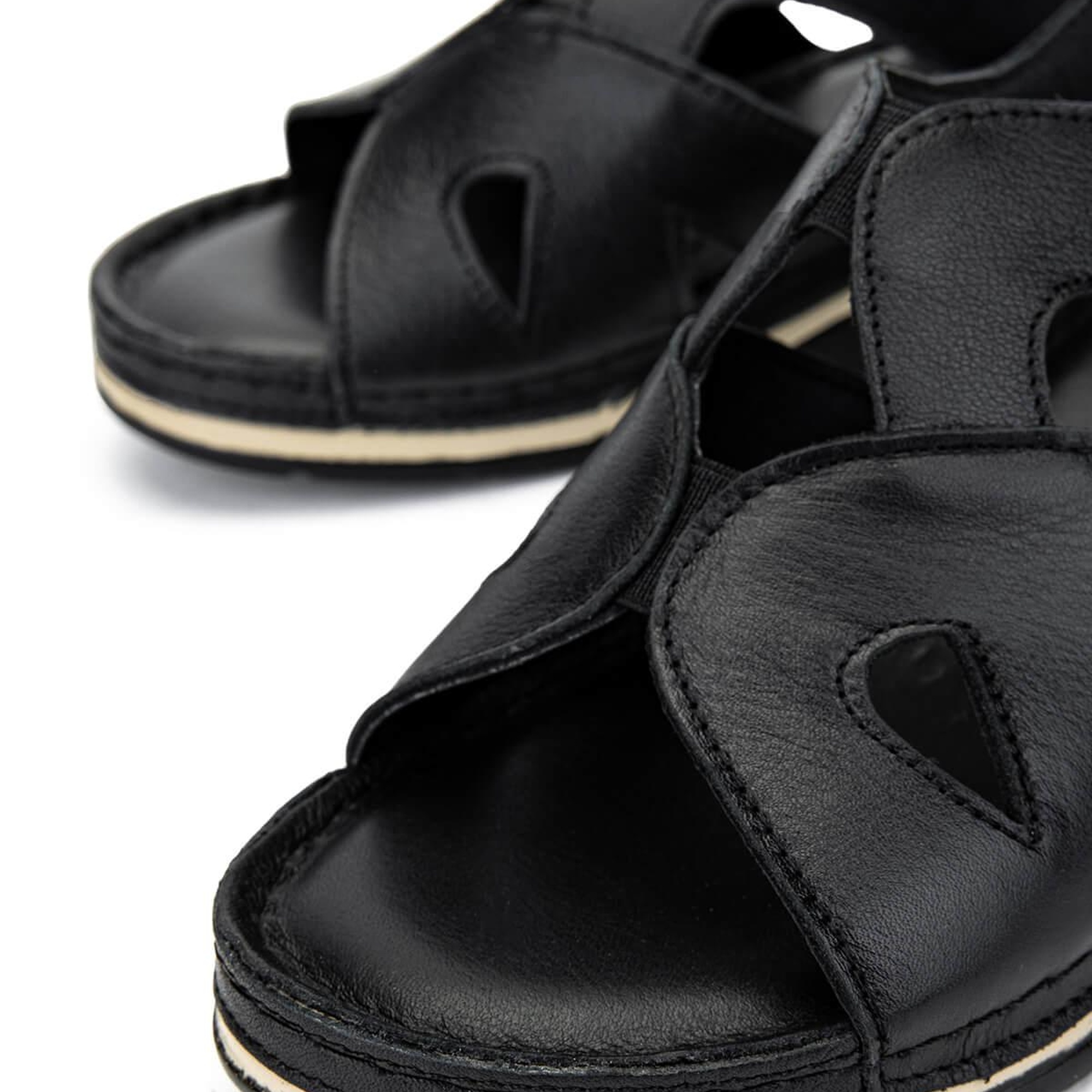 Tamer Tanca Kadın Hakiki Deri Siyah Deri Topuklu Sandalet