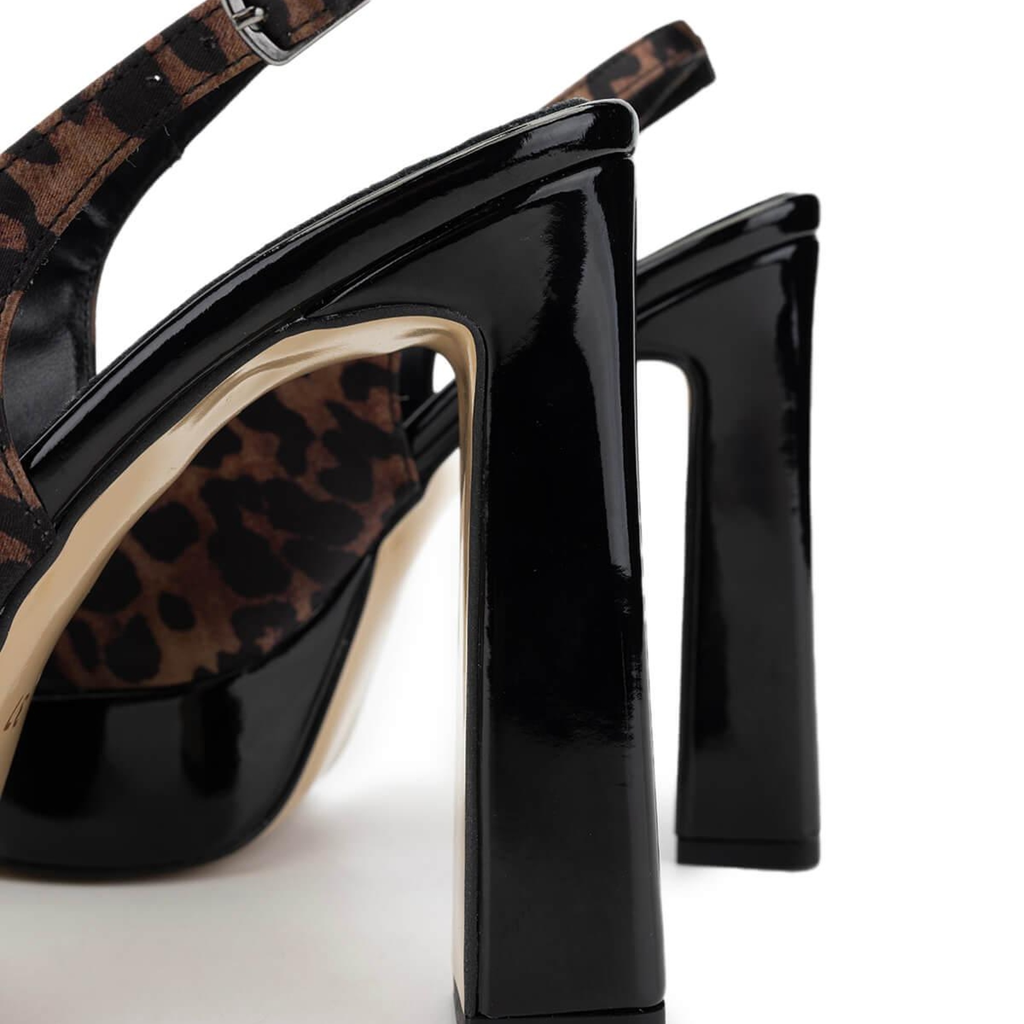 Tamer Tanca Kadın Vegan Leopar Topuklu Ayakkabı