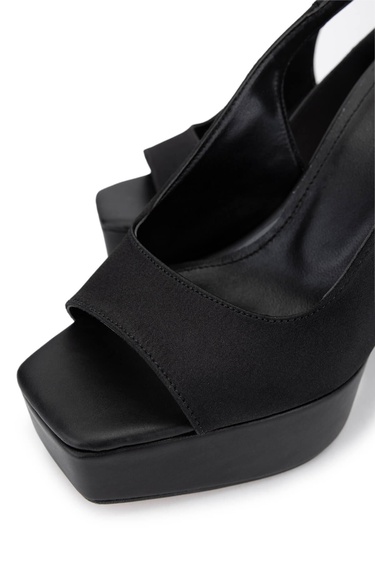  Tamer Tanca Kadın Vegan Siyah Saten Topuklu Ayakkabı